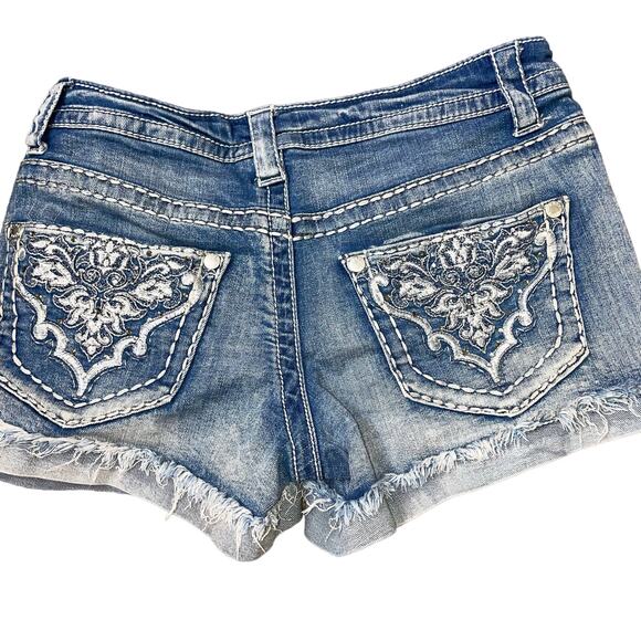 Midi Shorts Jean denim bling pockets Know Rose Shorty shorts mid rise SZ 4 - 27" - Picture 1 of 11